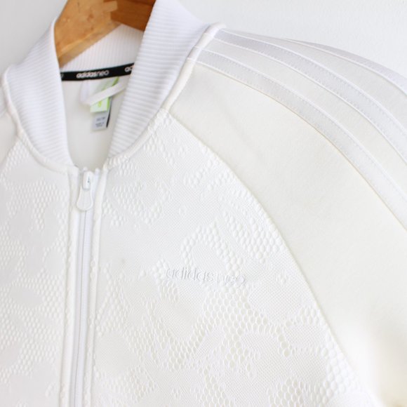 NWOT Adidas Neo Floral White Cropped Track Jacket - Picture 4 of 8